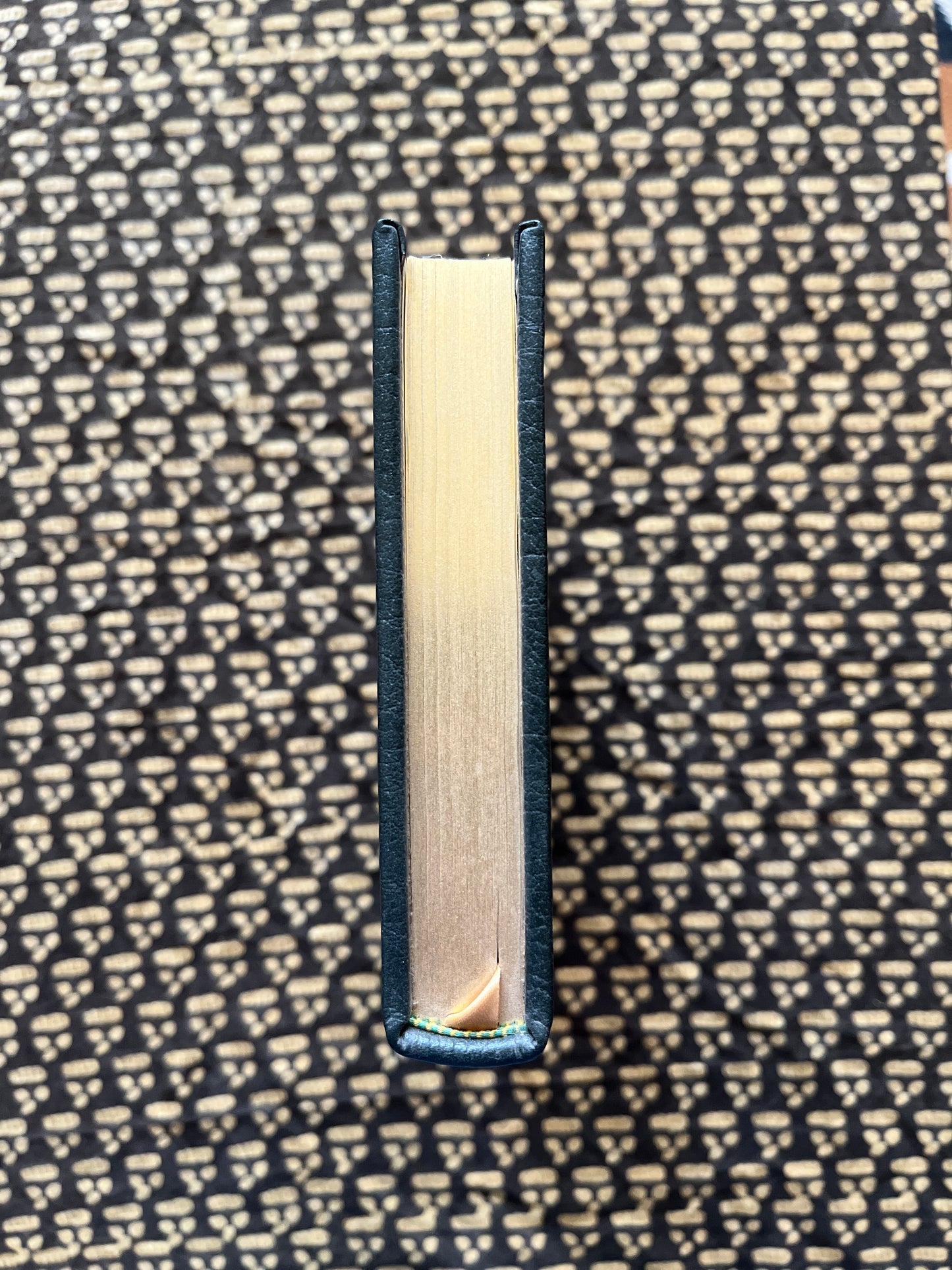 Mythago Wood - Robert Holdstock (EASTON PRESS DELUXE EDITION ILLUS. SIGNED AND WITH SIGNED LETTER)