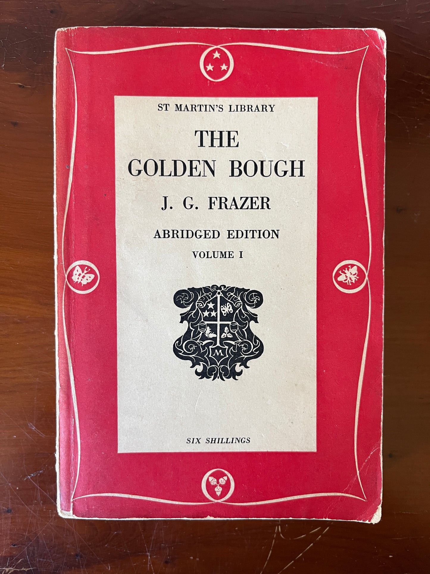The Golden Bough (Abridged Paperback, Vol 1) - Sir James George Frazer