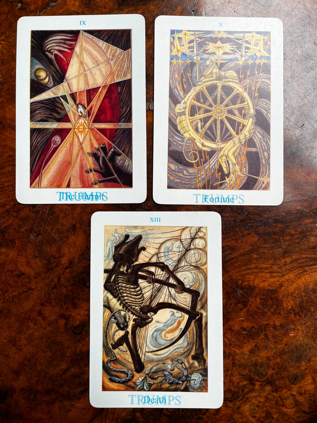 Thoth Tarot Cards - Aleister Crowley & Frieda Harris (Samuel Weiser Edition 1973 - "Version B")