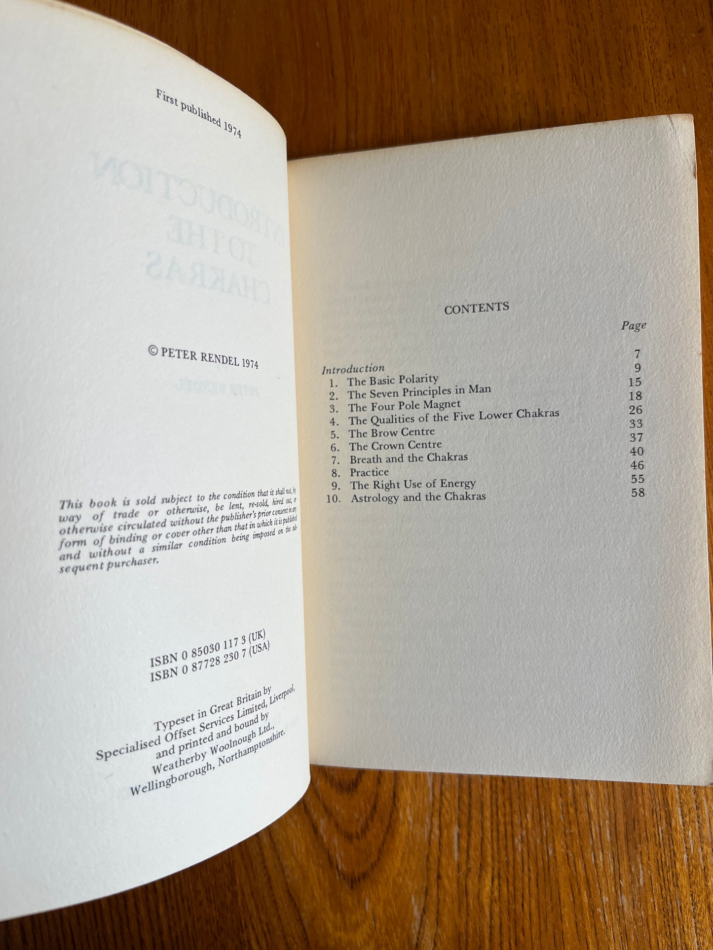 Introduction to the Chakras - Peter Rendel (First Edition, Paths to Inner Power)