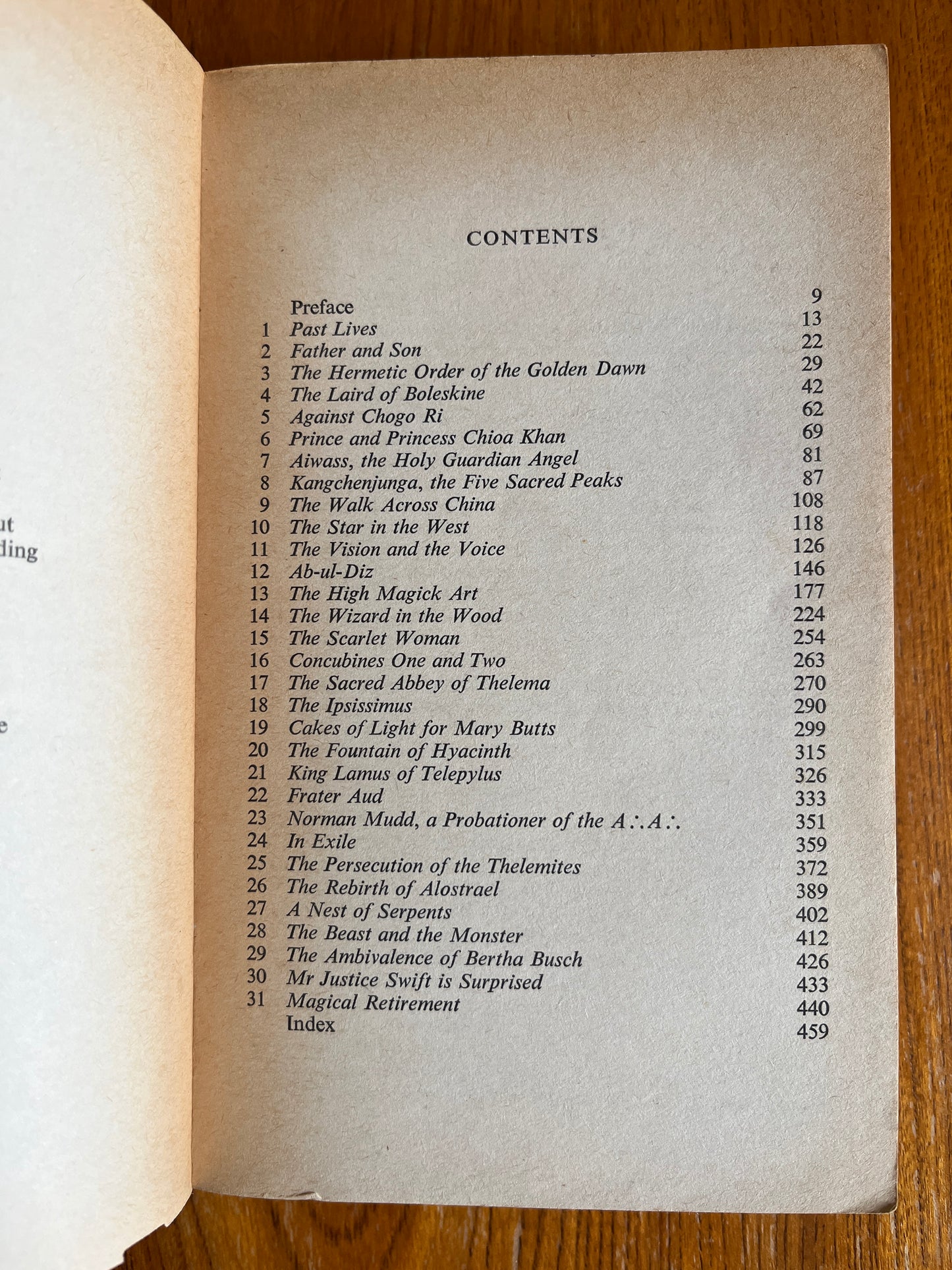 The Great Beast: The Life and Magick of Aleister Crowley - John Symonds
