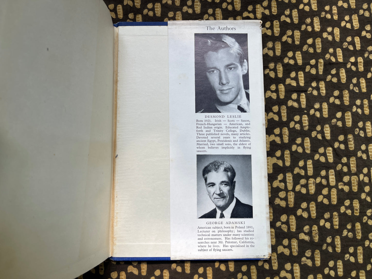 Flying Saucers Have Landed - Desmond Leslie & George Adamski