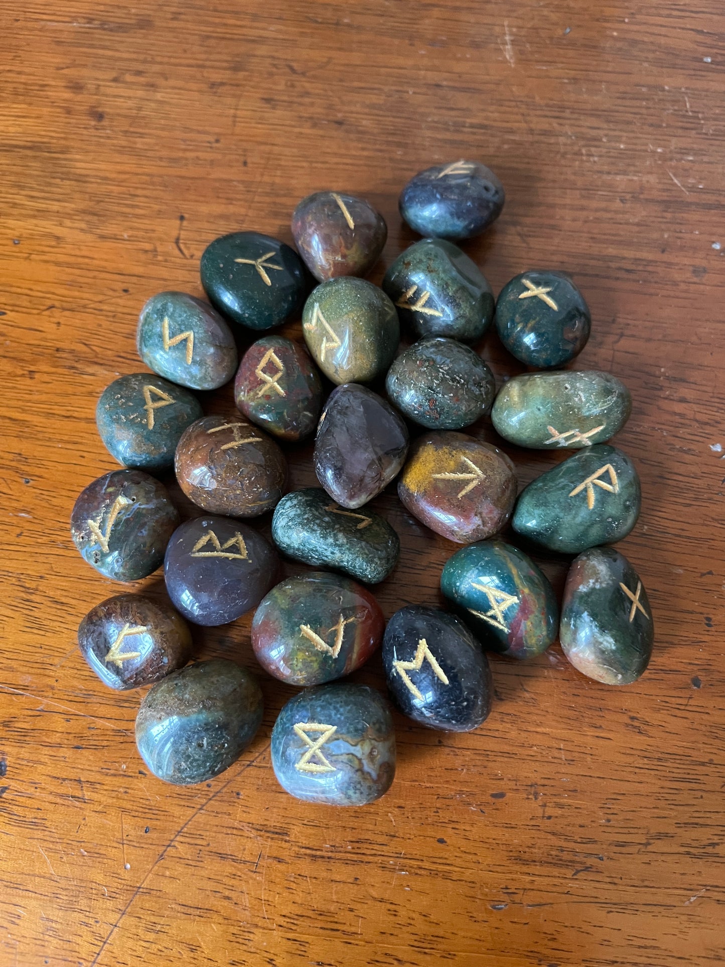 Bloodstone Rune Set