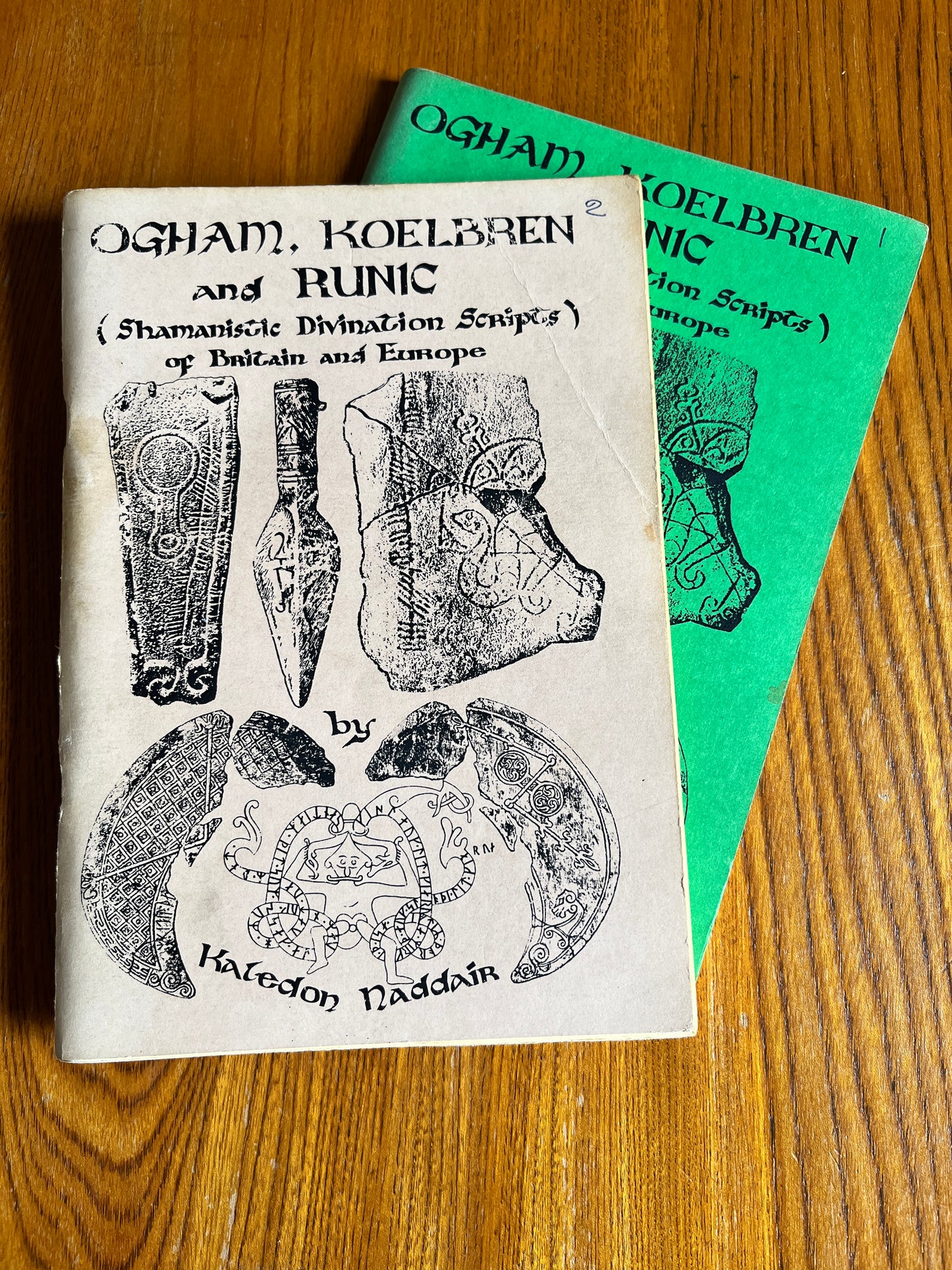 Ogham, Koelbren and Runic: Shamanistic Divination Scripts of Britain and Europe - Kaledon Naddair (Vol 1 & 2)