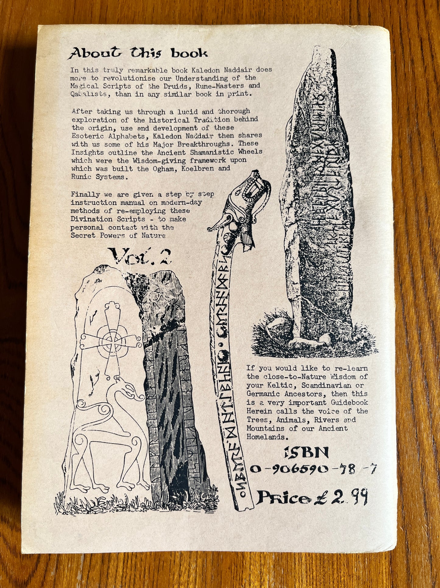 Ogham, Koelbren and Runic: Shamanistic Divination Scripts of Britain and Europe - Kaledon Naddair (Vol 1 & 2)