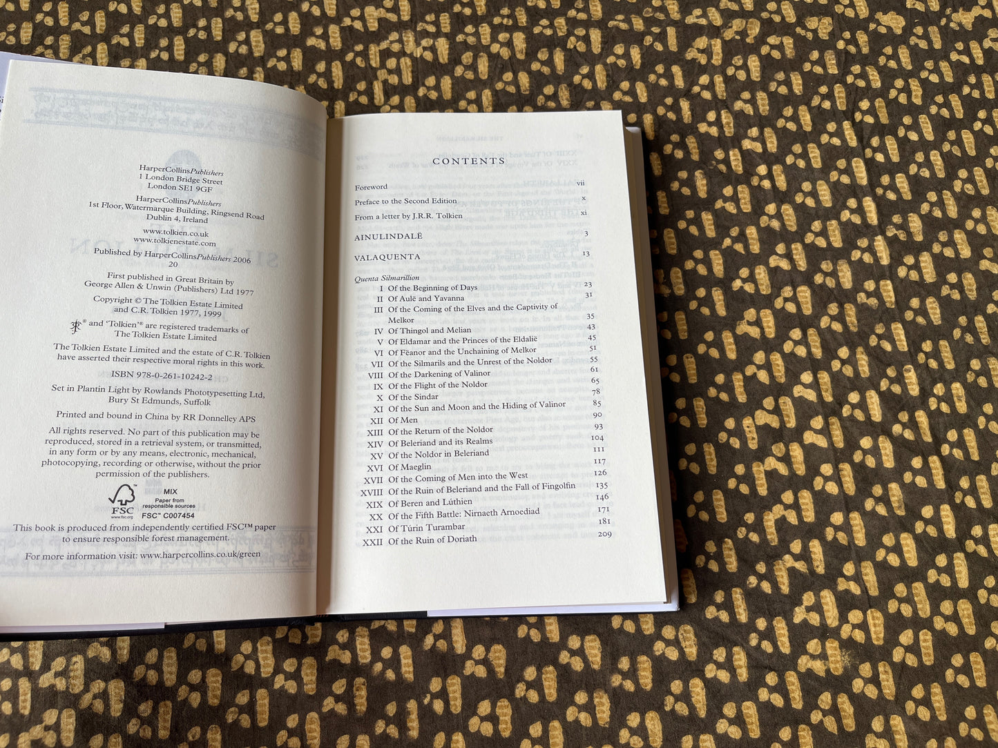 The Silmarillion - J. R. R. Tolkien [2006 Hardback]