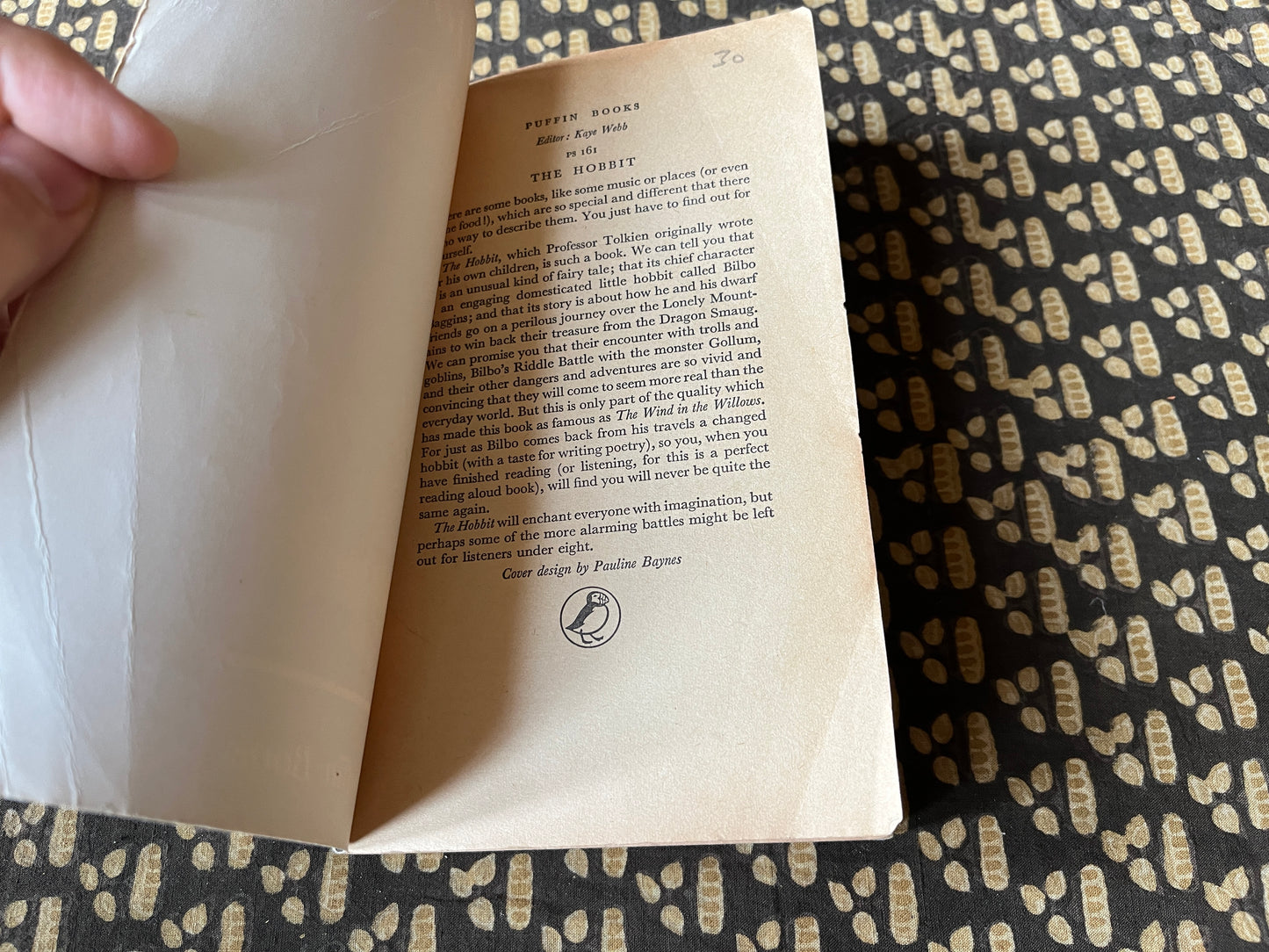 The Hobbit - J. R. R. Tolkien [First Paperback Edition - Puffin Books - 1961]