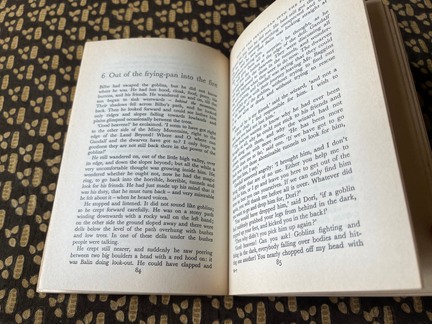 The Hobbit - J. R. R. Tolkien [3rd Ed. 15th Imp. by Unwin - 1972]
