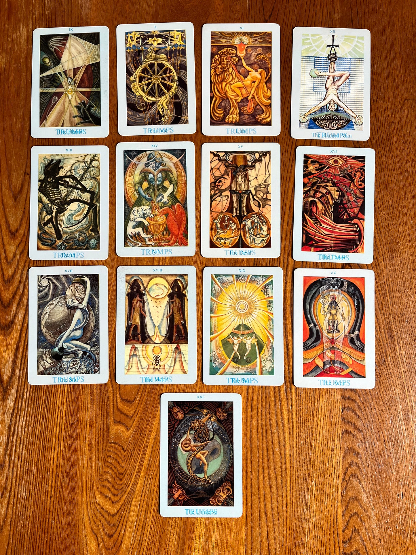 Thoth Tarot Cards - Aleister Crowley & Frieda Harris (First Samuel Weiser Edition 1969 - "Version B")