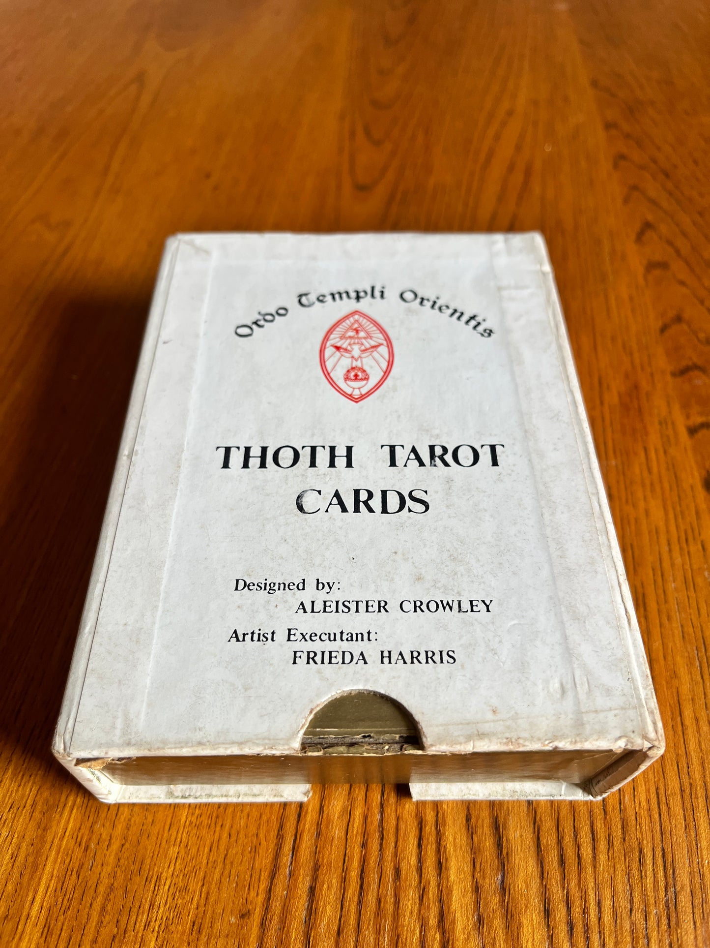 Thoth Tarot Cards - Aleister Crowley & Frieda Harris (First Samuel Weiser Edition 1969 - "Version B")
