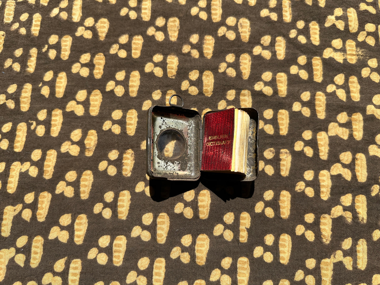 Miniature Dictionary - David Bryce & Son