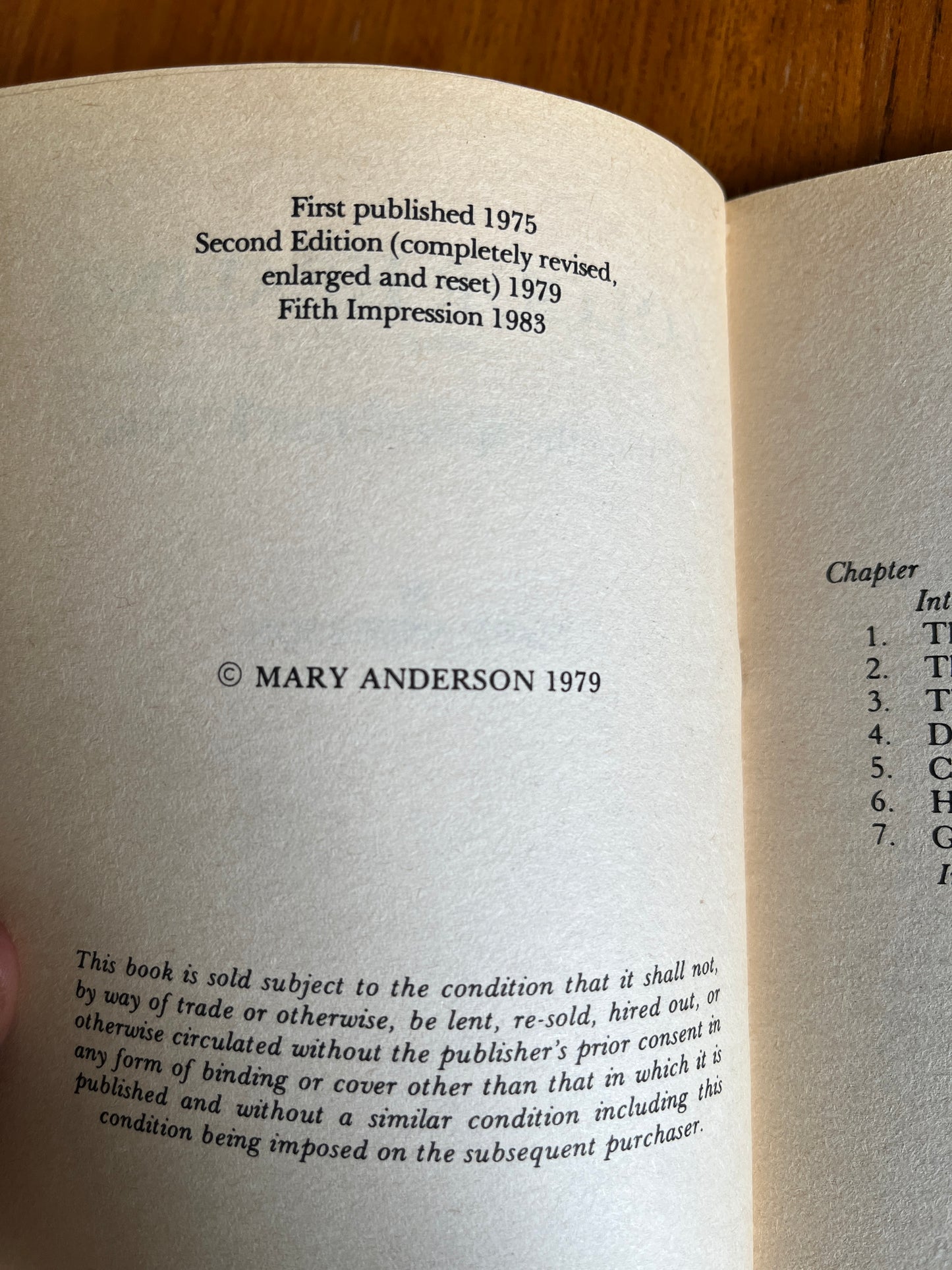 Colour Healing - Mary Anderson