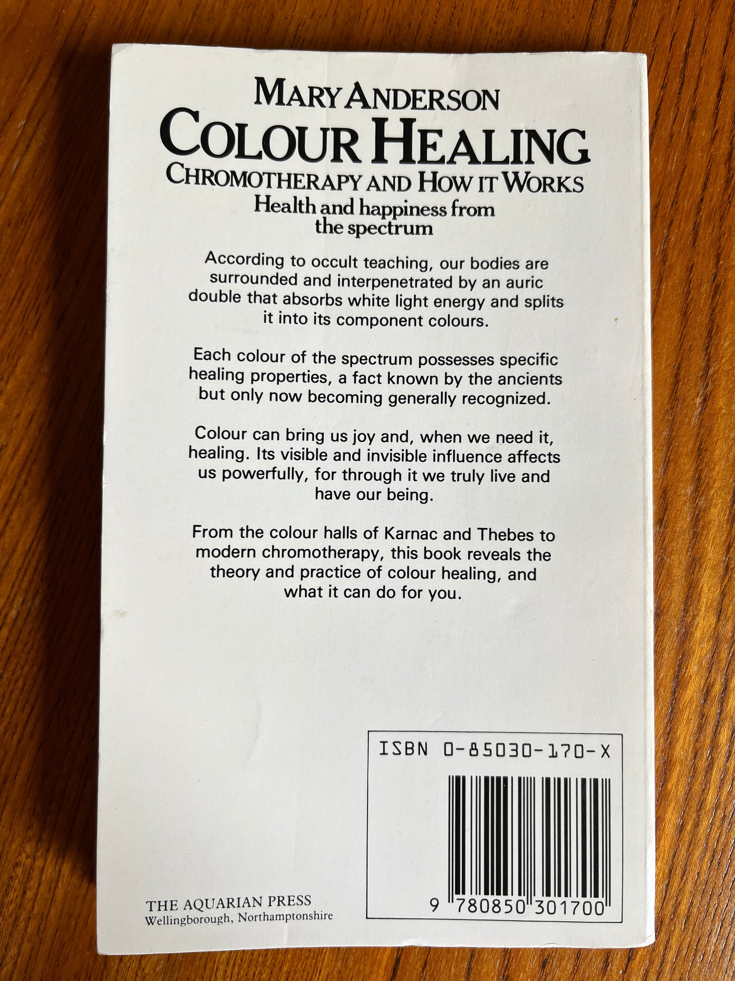 Colour Healing - Mary Anderson
